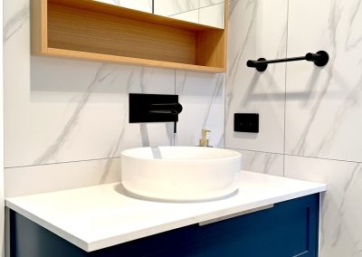 blue ensuite renovation Brisbane